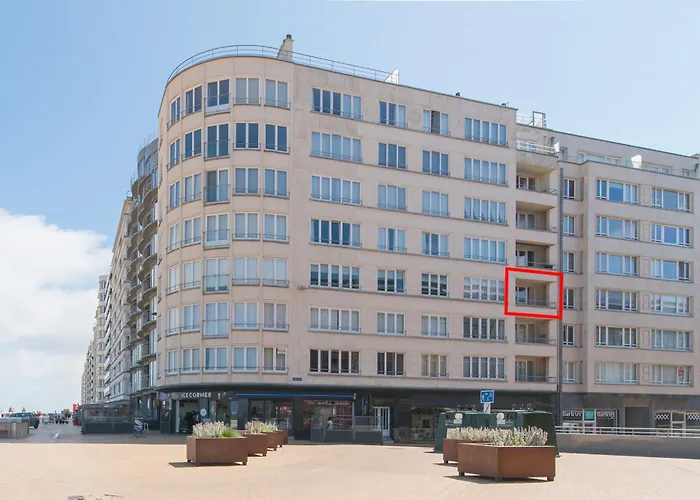 Lecomte - The Shoreline Escape 155 * Ostende